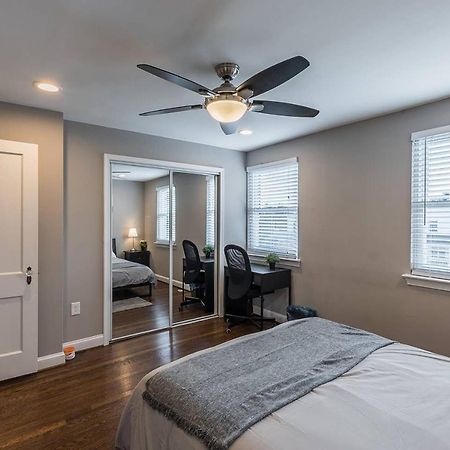 Beautiful 3Br 2Ba House With Cozy Backyard By Cozysuites Alexandria Zewnętrze zdjęcie