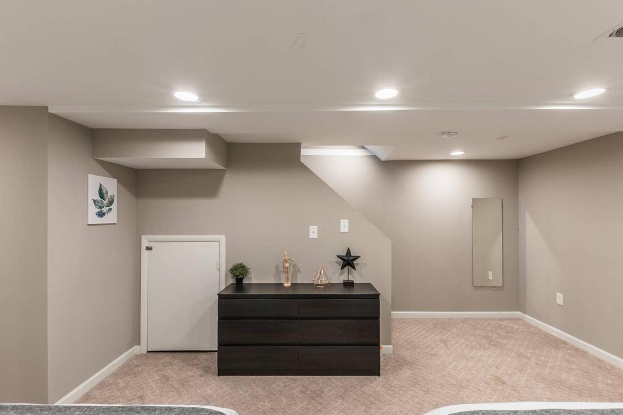 Beautiful 3Br 2Ba House With Cozy Backyard By Cozysuites Alexandria Zewnętrze zdjęcie